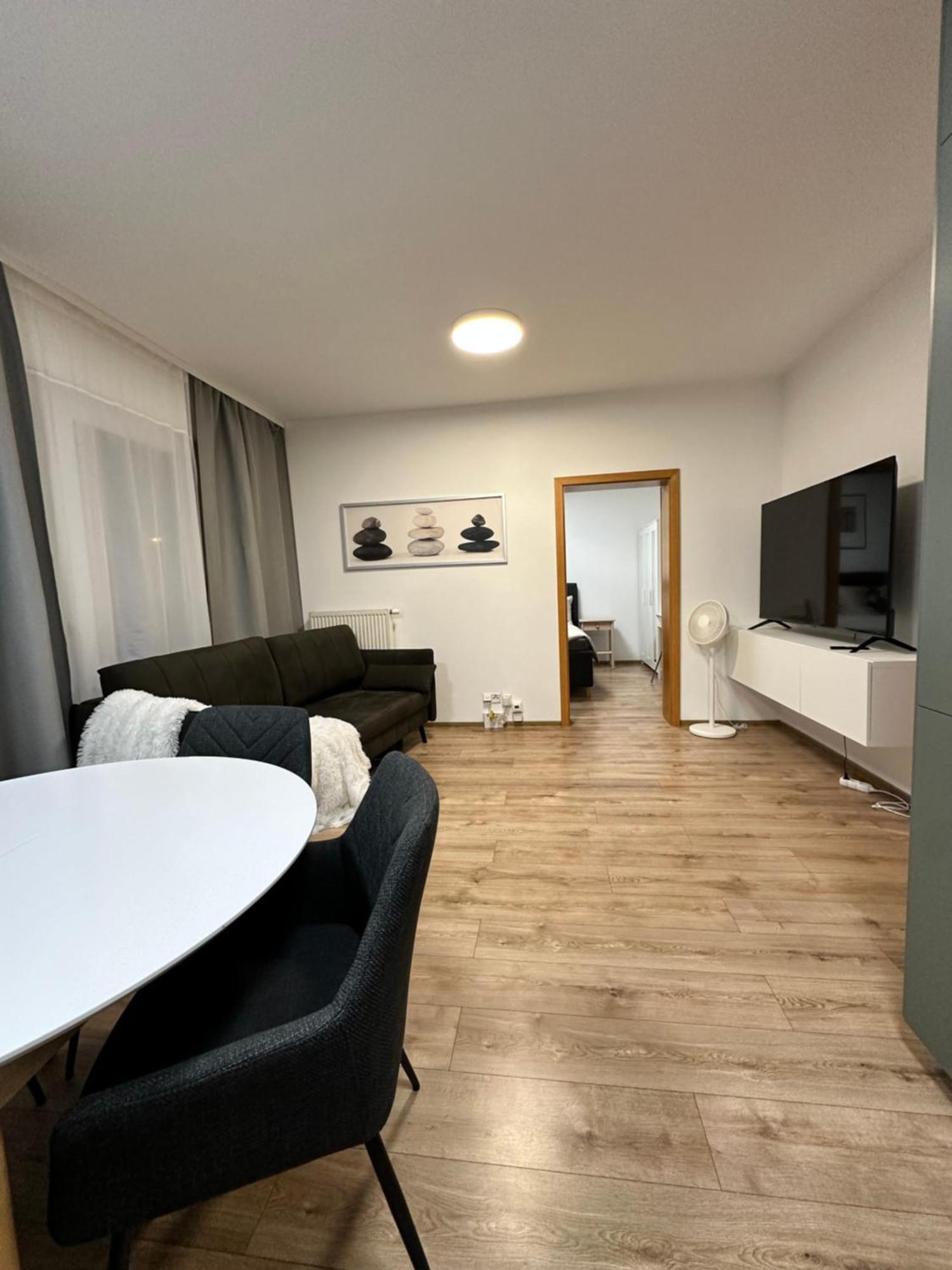 Apartament Ios Garden
