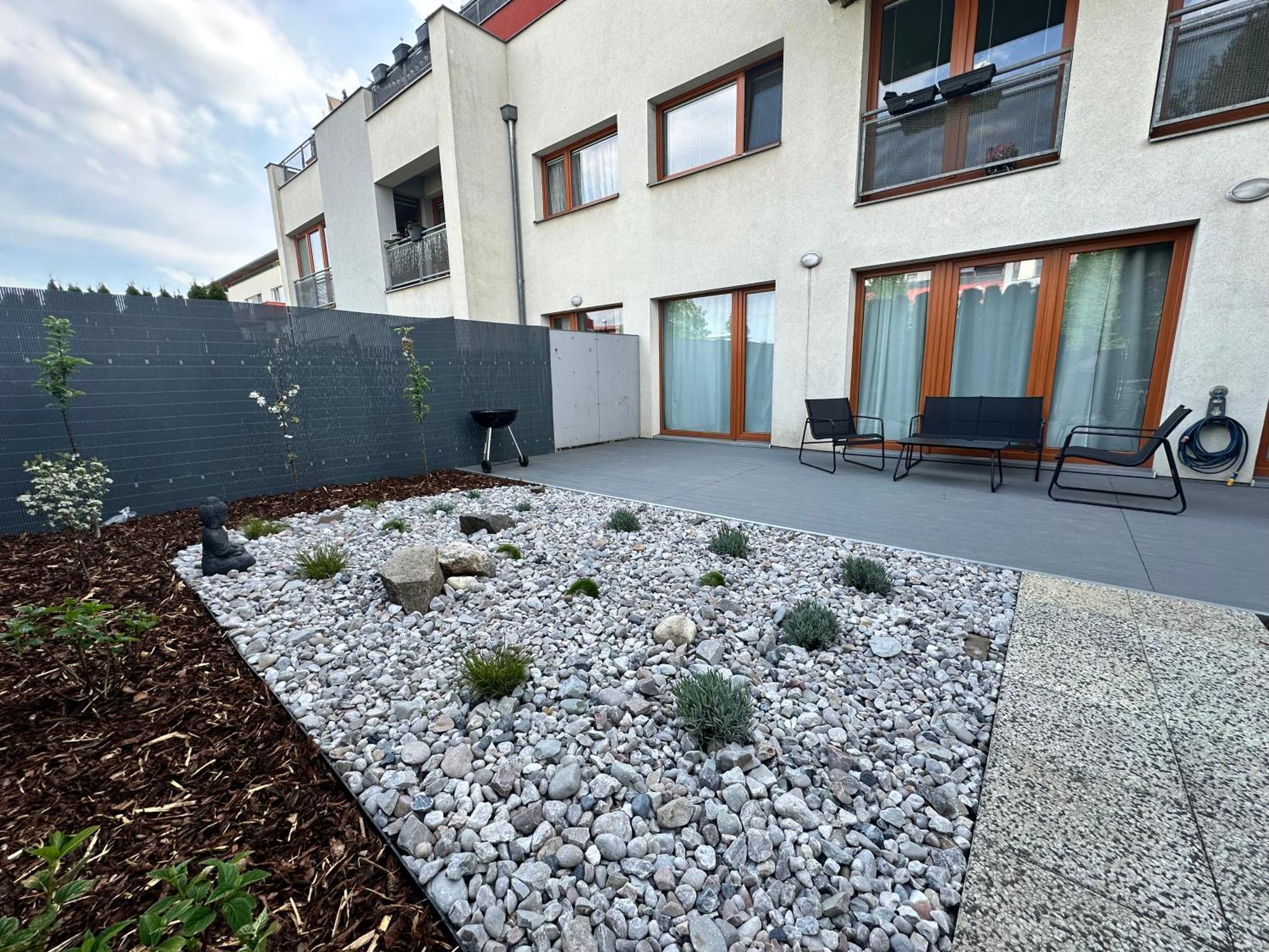 Ios Garden *